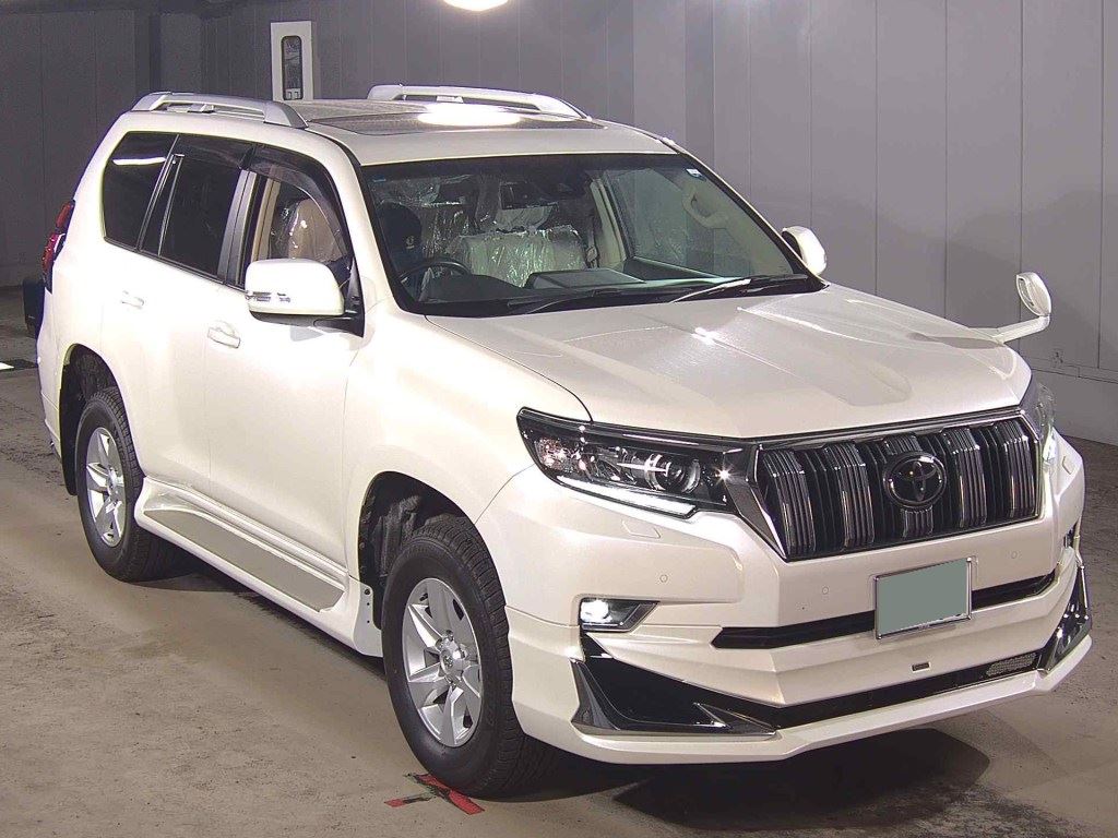 2023 TOYOTA LAND CRUISER PRADO TX L PACKAGE