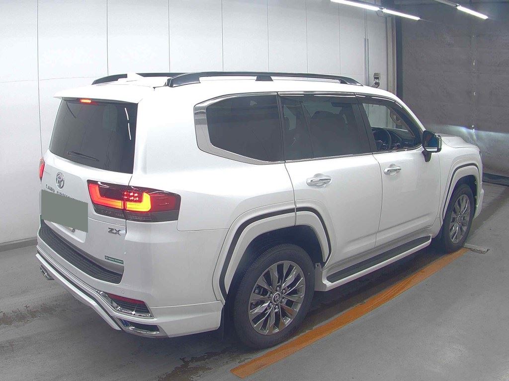 2024 TOYOTA LAND CRUISER ZX photo 5