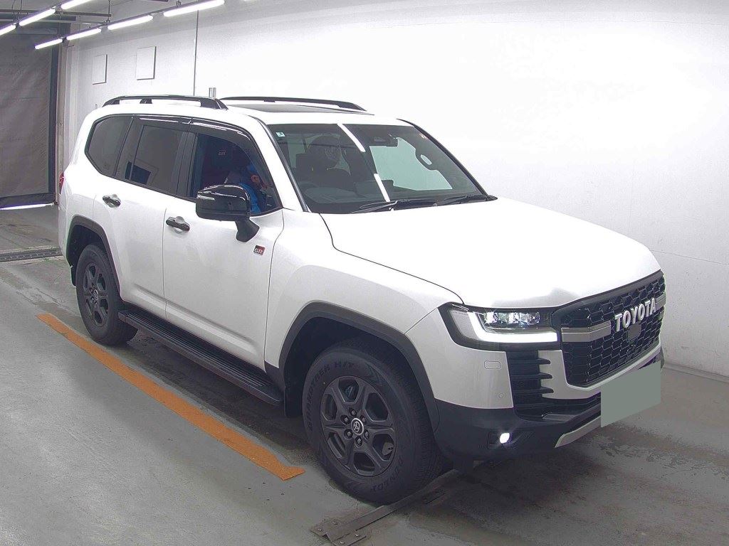 2025 TOYOTA LAND CRUISER GR SPORT