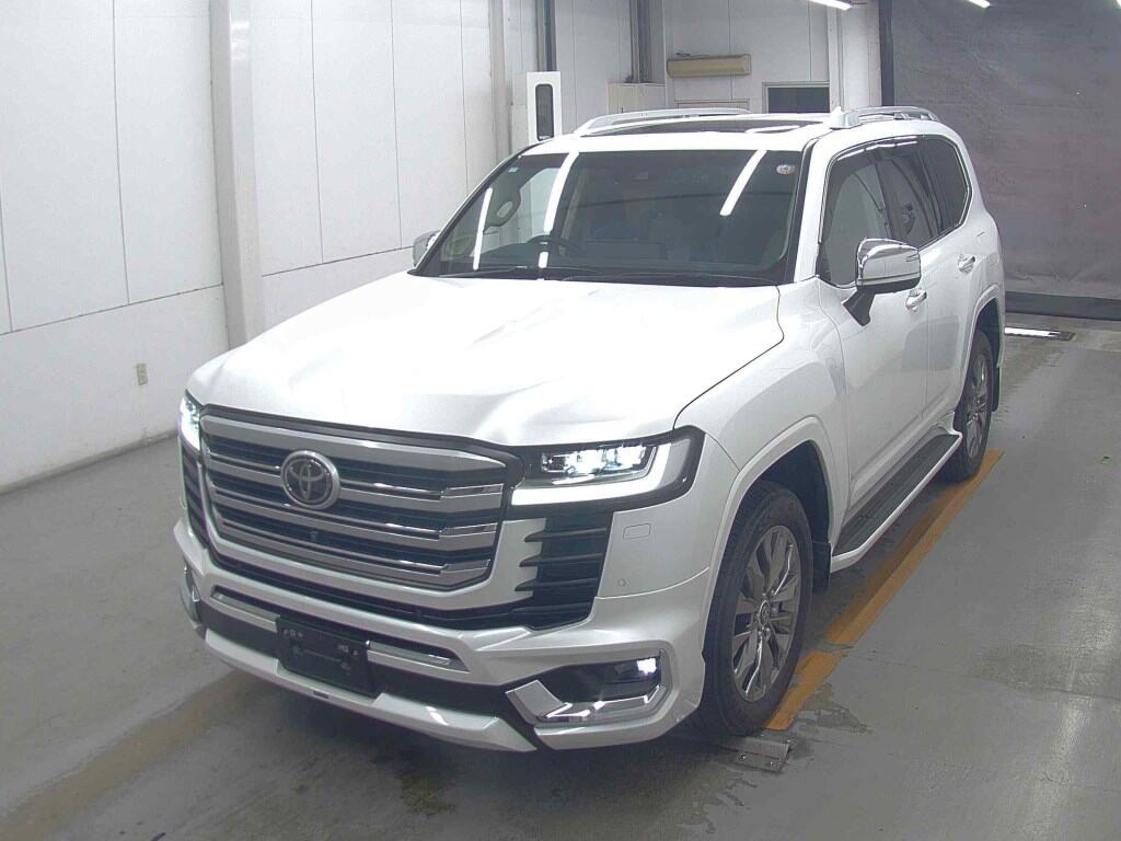2023 TOYOTA LAND CRUISER ZX photo 4