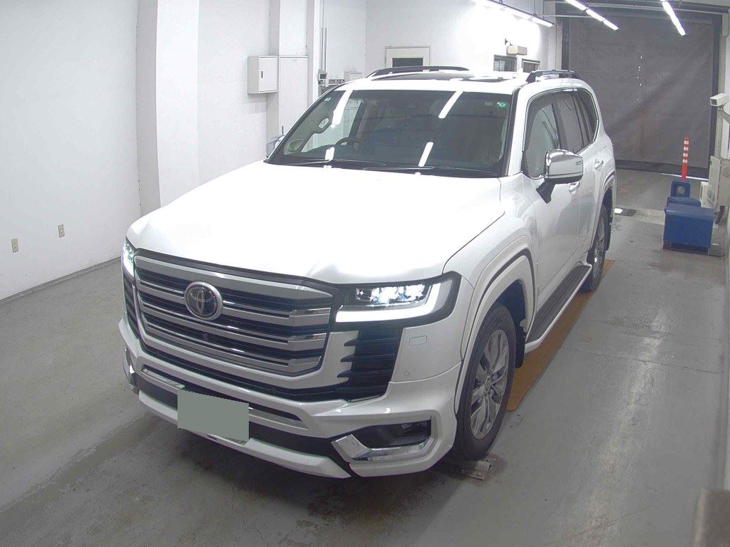 2024 TOYOTA LAND CRUISER ZX photo 4