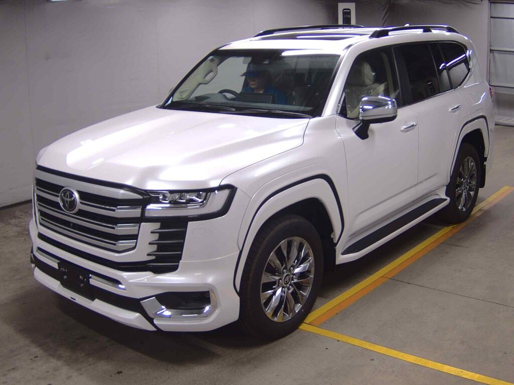 2022 TOYOTA LAND CRUISER ZX photo 4
