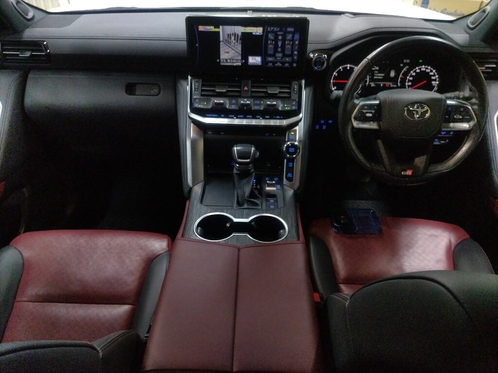 2024 TOYOTA LAND CRUISER GR SPORT photo 5