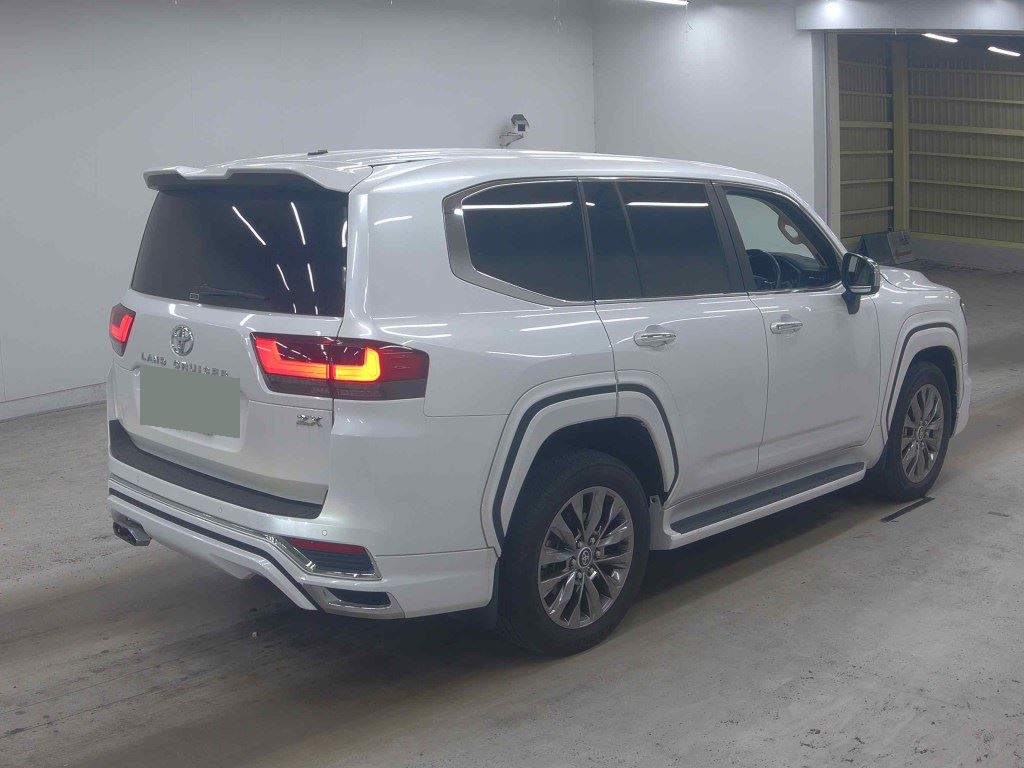 2024 TOYOTA LAND CRUISER ZX photo 5