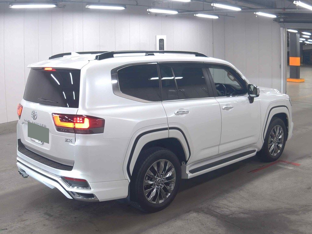 2024 TOYOTA LAND CRUISER ZX photo 5