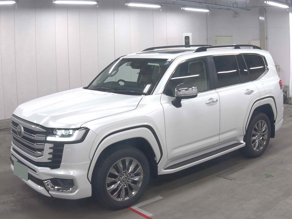 2025 TOYOTA LAND CRUISER ZX photo 4