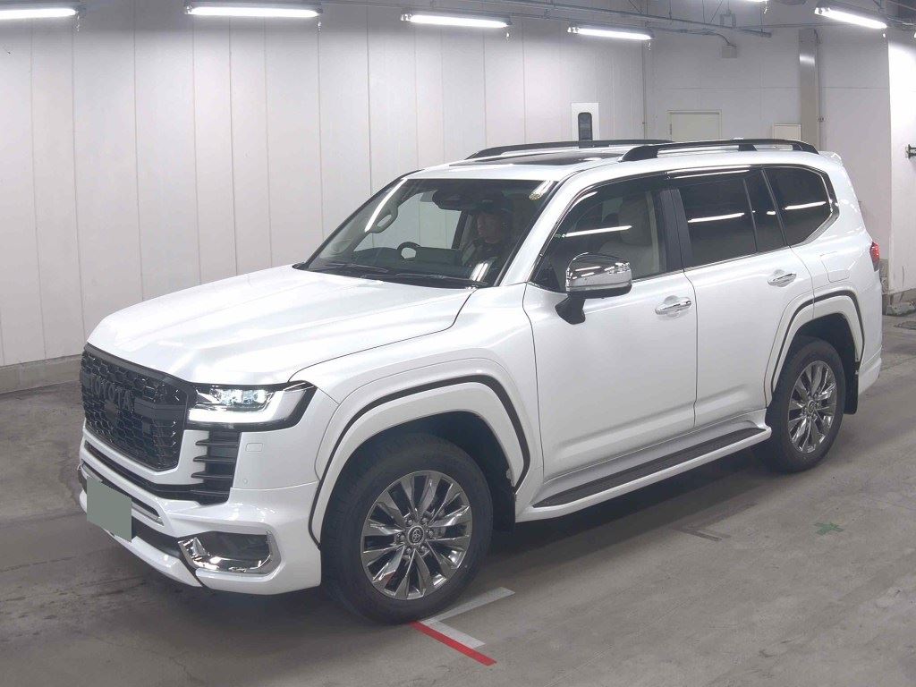 2025 TOYOTA LAND CRUISER ZX photo 4