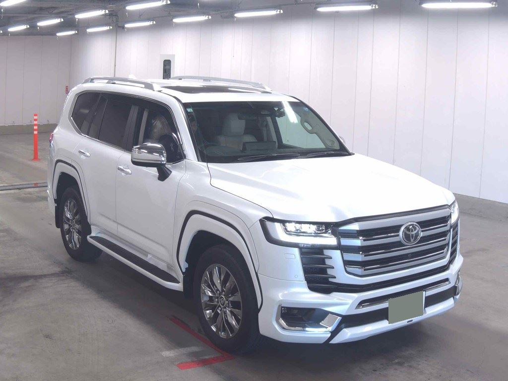 2026 TOYOTA LAND CRUISER ZX