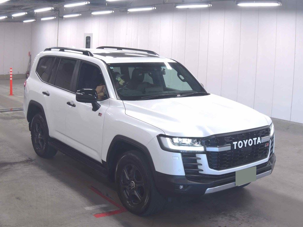 2024 TOYOTA LAND CRUISER GR SPORT