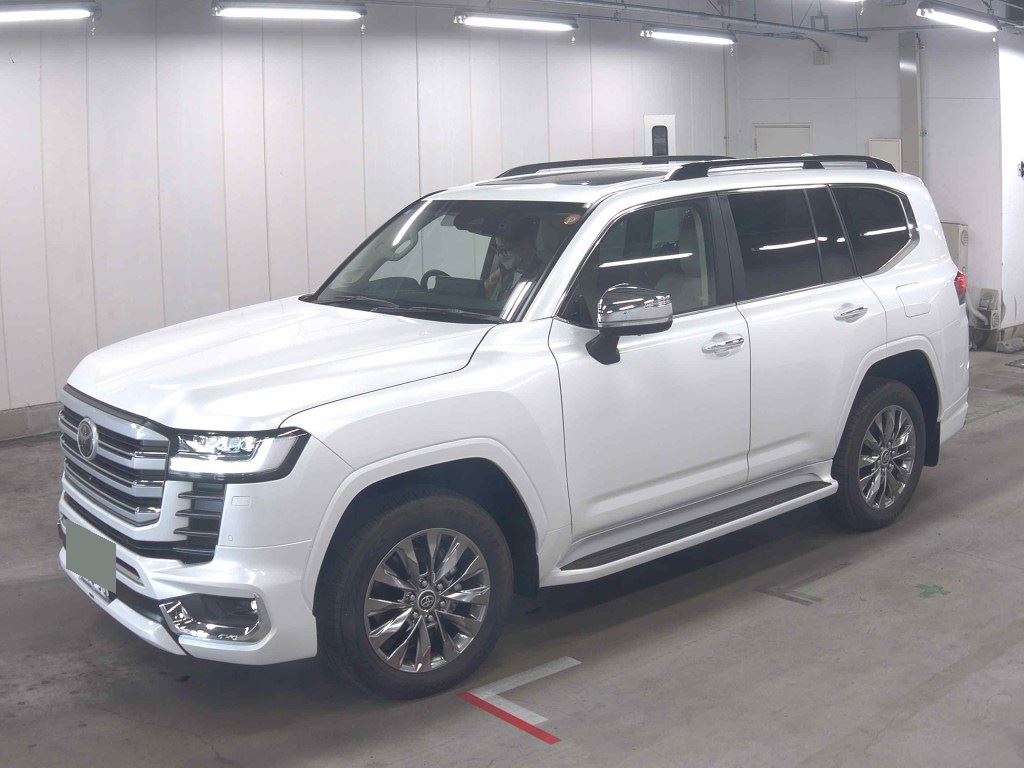 2025 TOYOTA LAND CRUISER ZX photo 4
