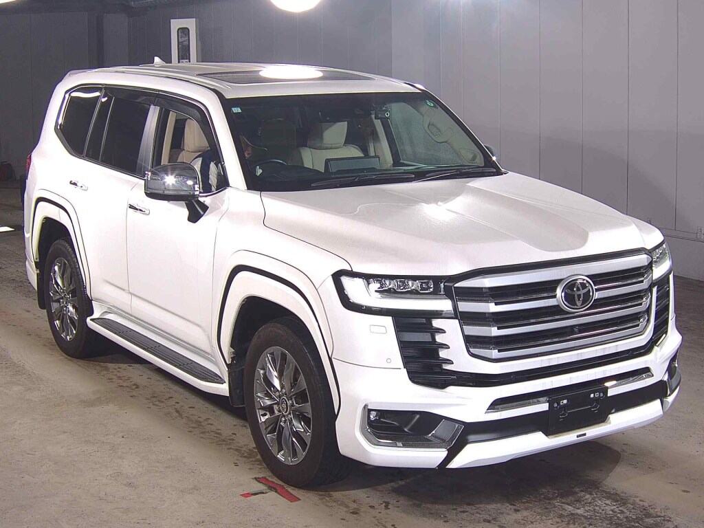 2026 TOYOTA VELLFIRE Z PREMIER photo 2
