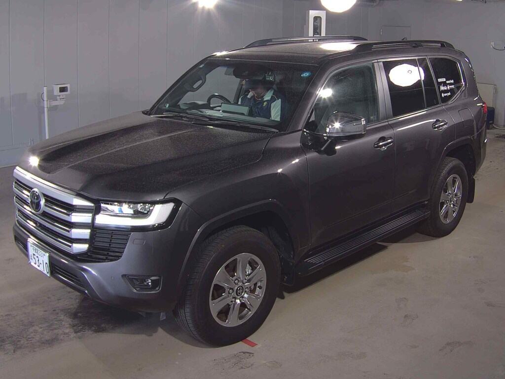 2023 TOYOTA LAND CRUISER VX photo 4