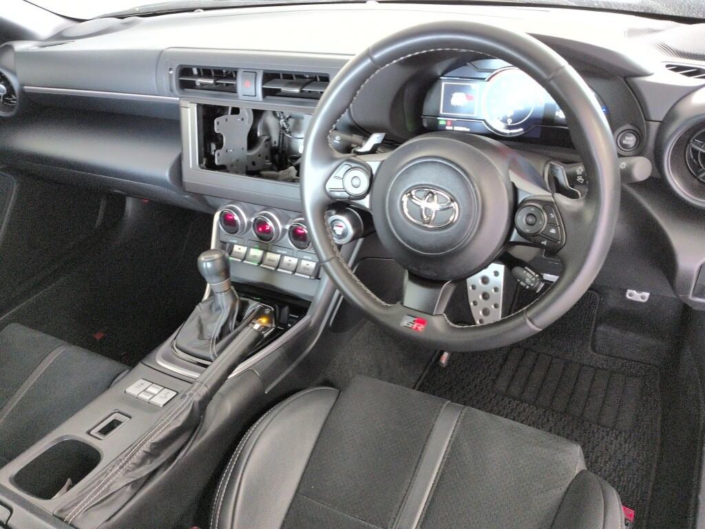 2023 TOYOTA GR86 SZ photo 5