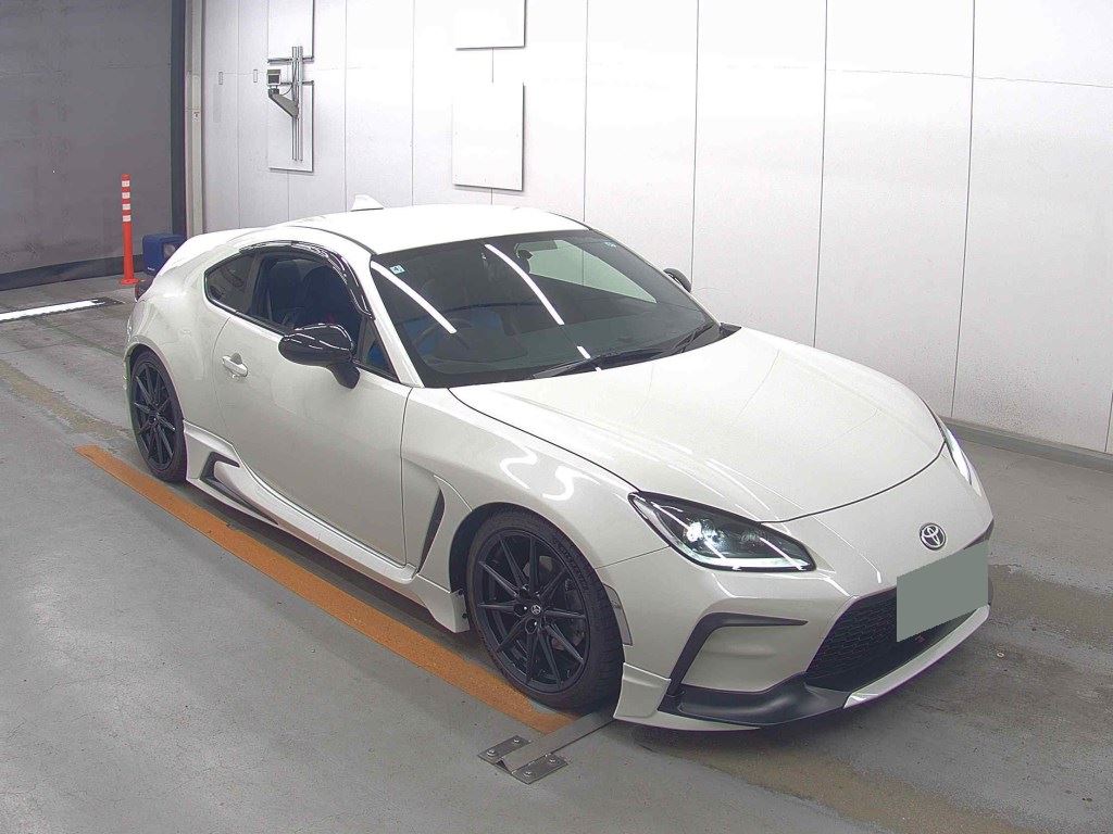 2022 TOYOTA GR86 RZ
