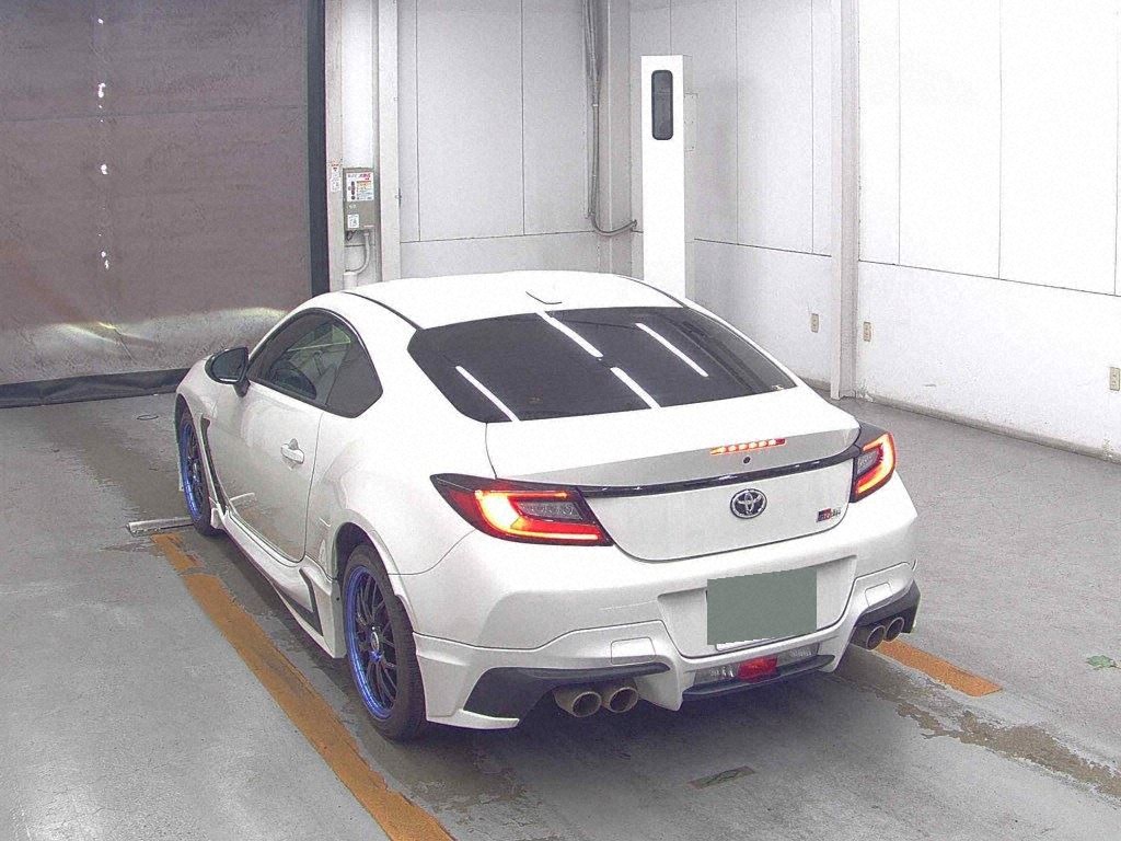 2023 TOYOTA GR86 SZ photo 2