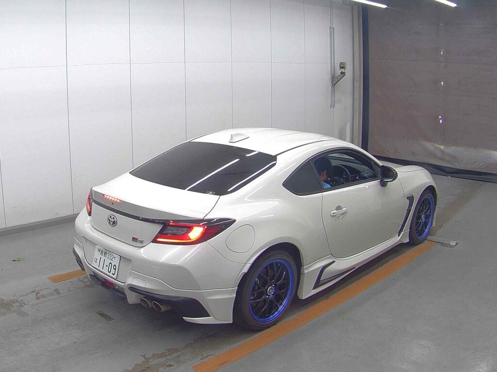 2023 TOYOTA GR86 SZ photo 5