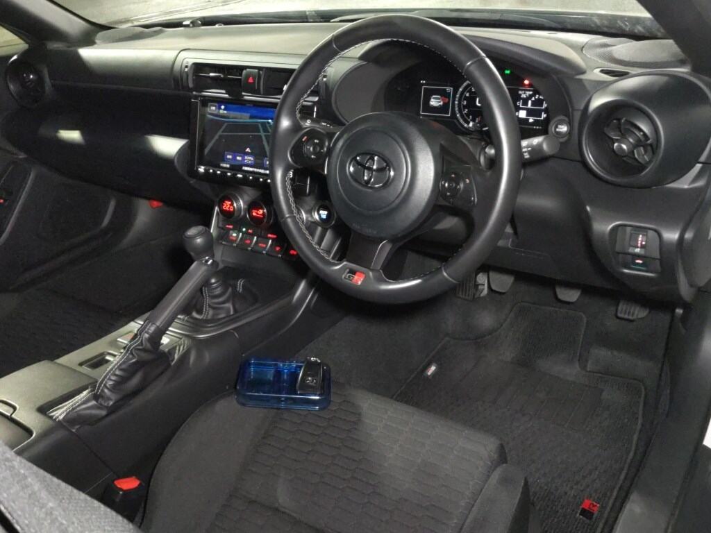 2022 TOYOTA GR86 RC photo 3