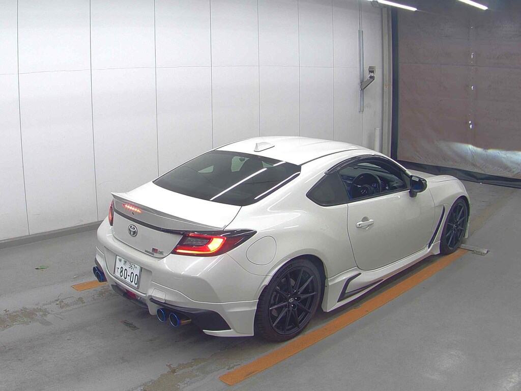 2022 TOYOTA GR86 RZ photo 5