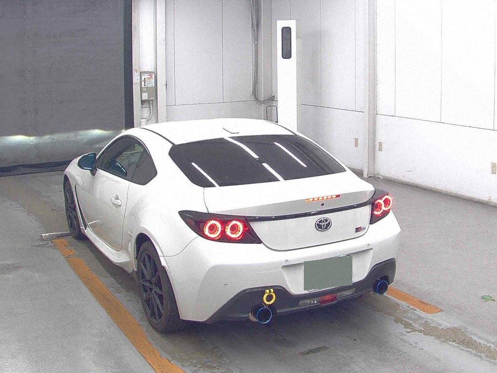 2024 TOYOTA GR86 SZ photo 2