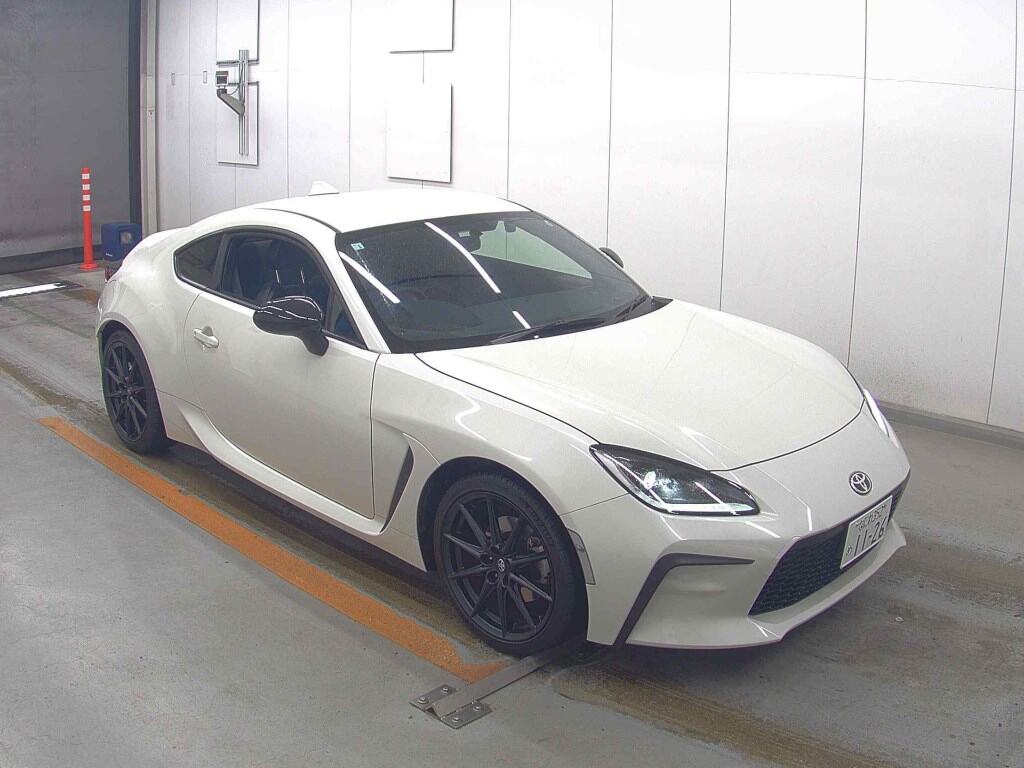 2026 TOYOTA GR86 RZ