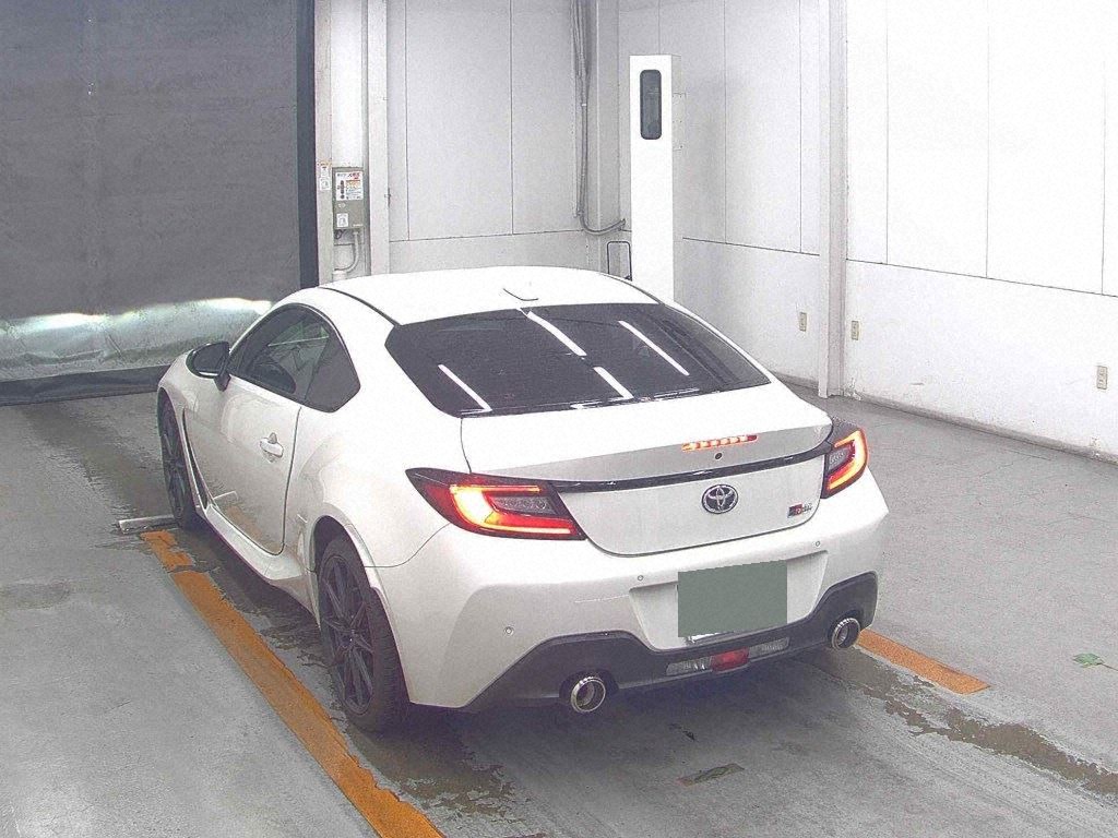 2023 TOYOTA GR86 RZ photo 2