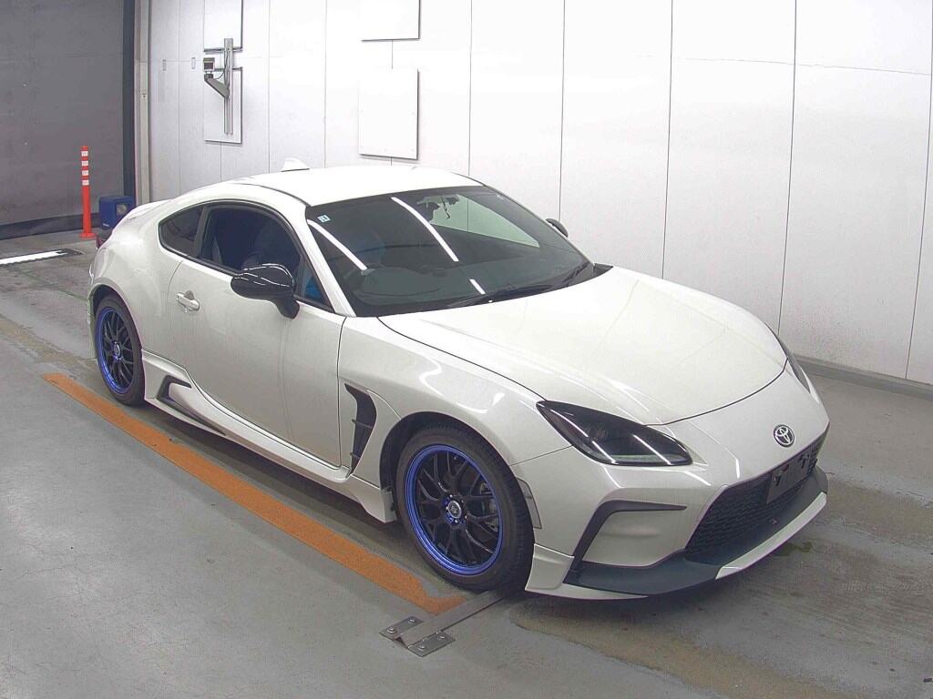 2023 TOYOTA GR86 SZ