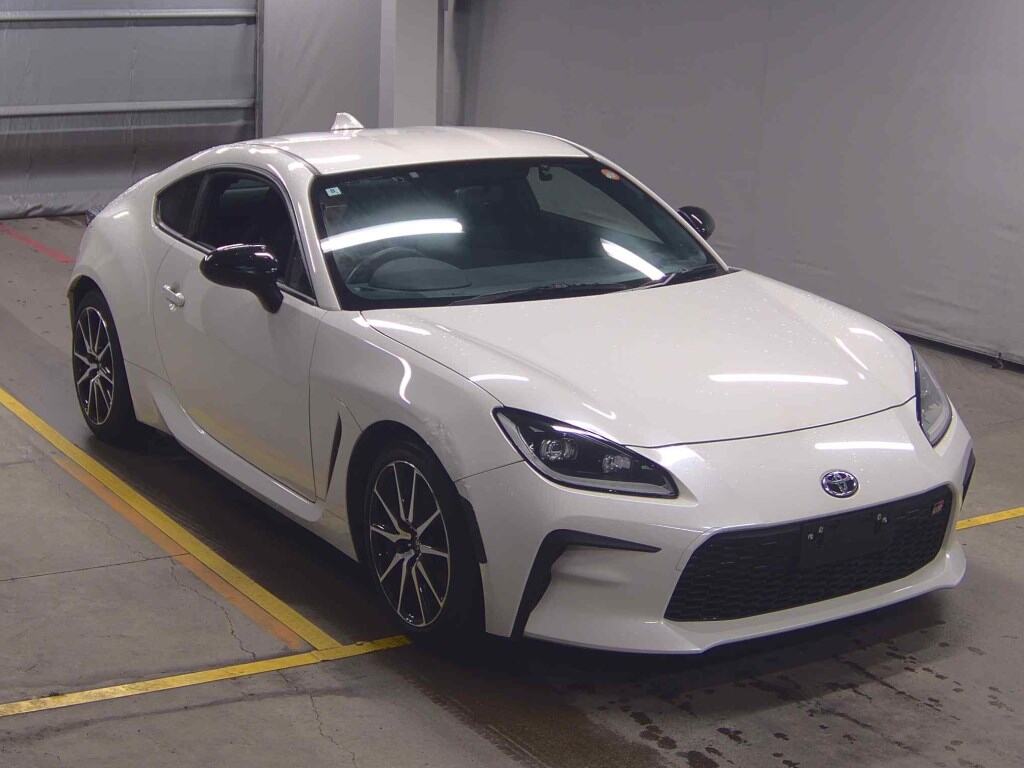 2024 TOYOTA GR86 SZ