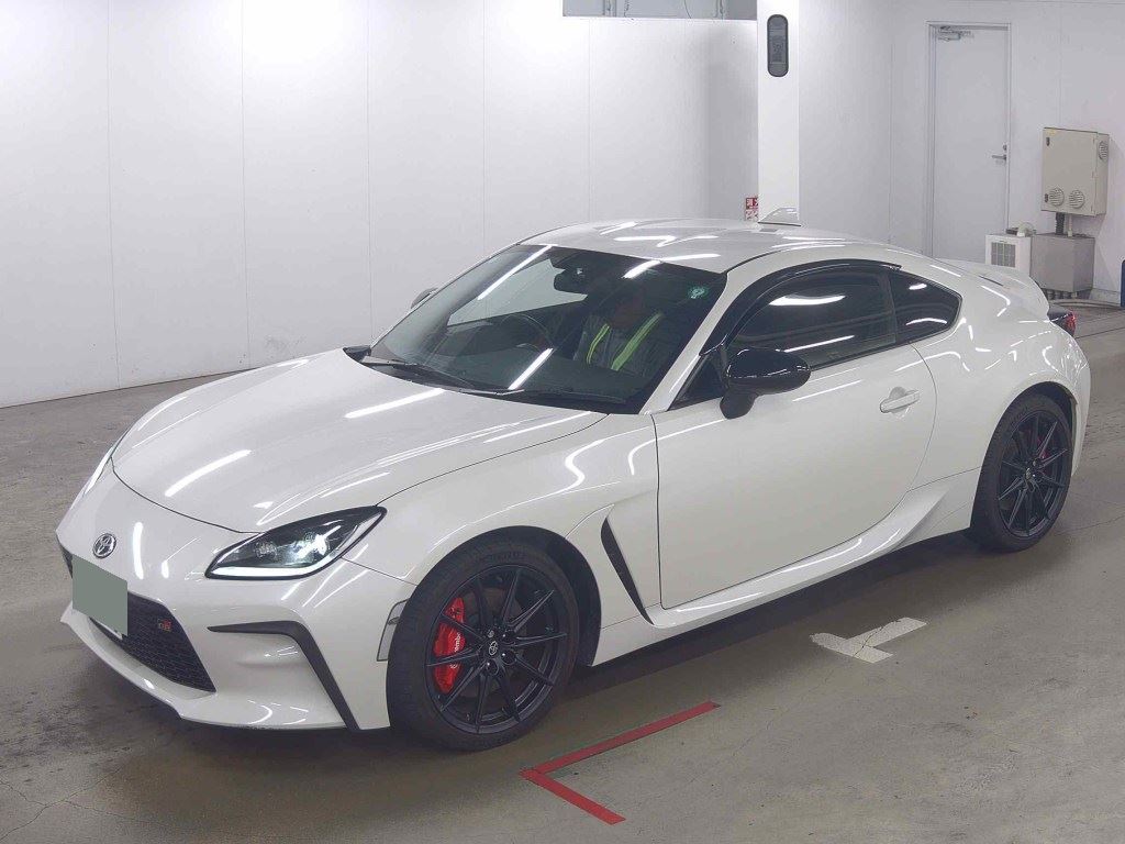 2024 TOYOTA GR86 RZ photo 4