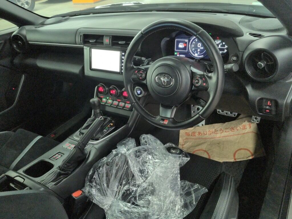 2022 TOYOTA GR86 RZ photo 3