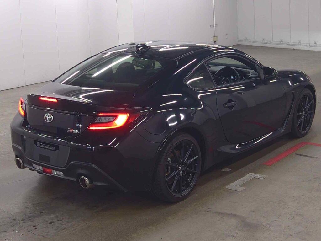 2022 TOYOTA GR86 RZ photo 5