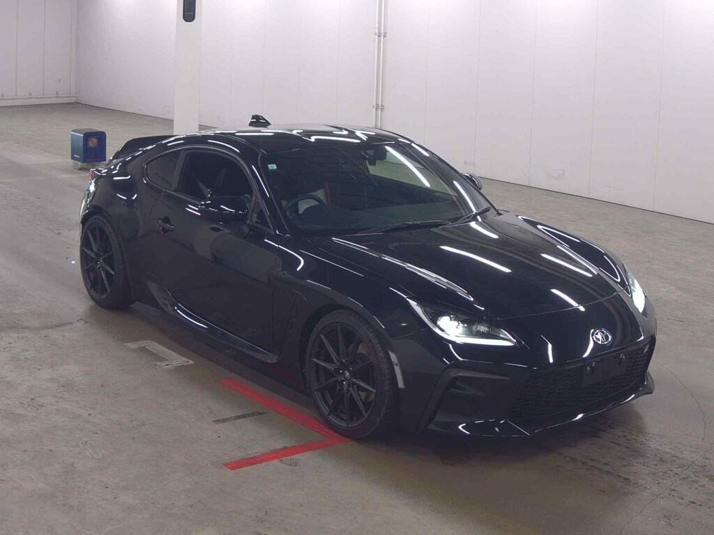 2023 TOYOTA GR86 RZ