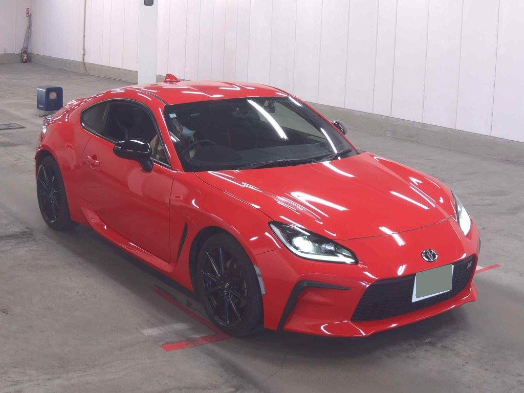 2024 TOYOTA GR86 RZ