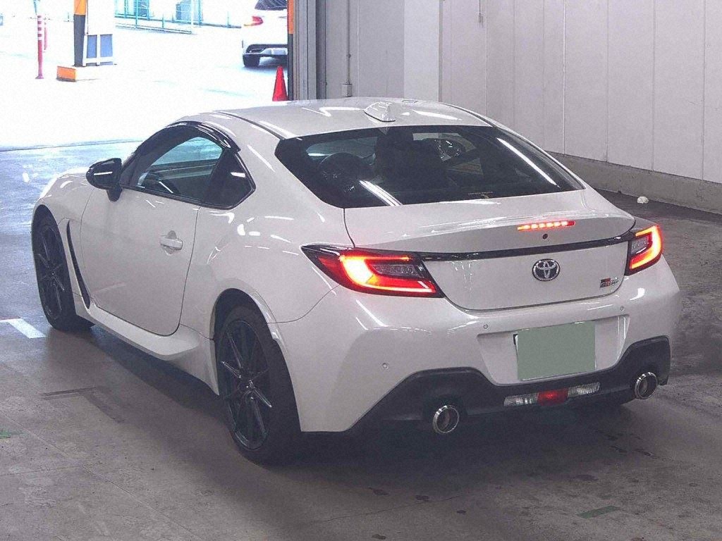 2022 TOYOTA GR86 RZ photo 4