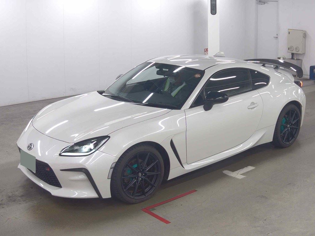 2023 TOYOTA GR86 RZ photo 4