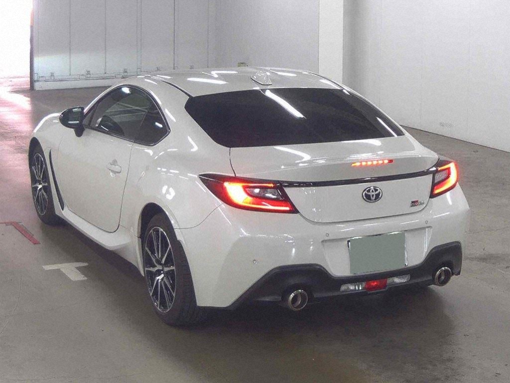 2022 TOYOTA GR86 SZ photo 2