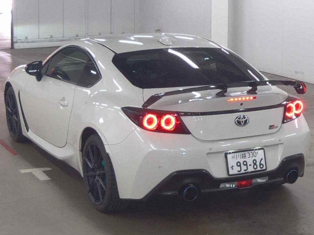 2022 TOYOTA GR86 RZ photo 5