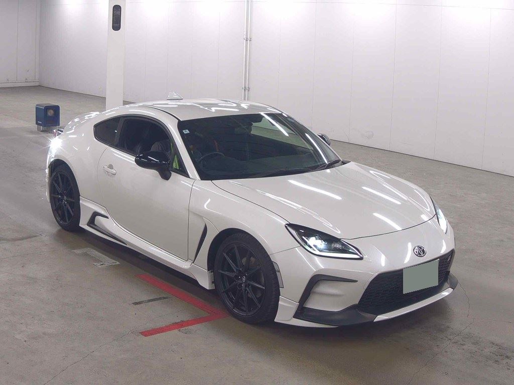 2022 TOYOTA GR86 RZ