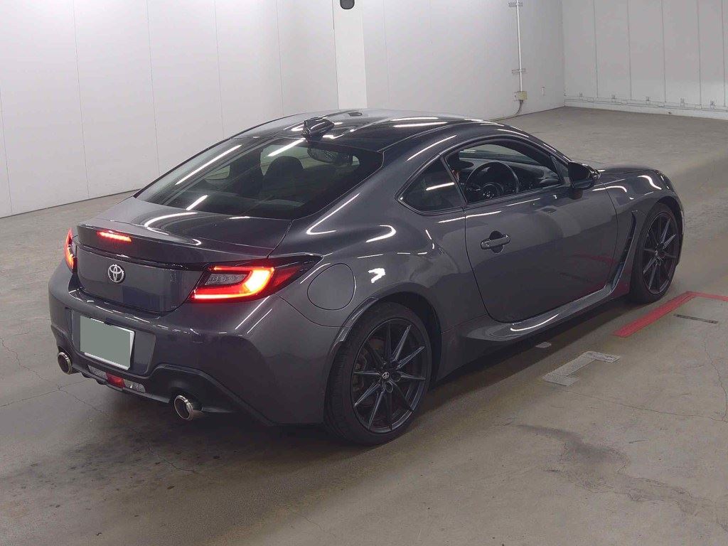 2022 TOYOTA GR86 RZ photo 5