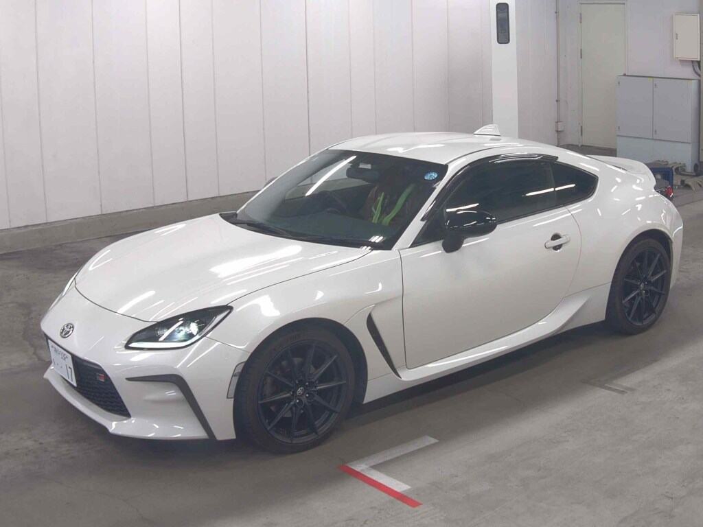 2023 TOYOTA GR86 RZ photo 4