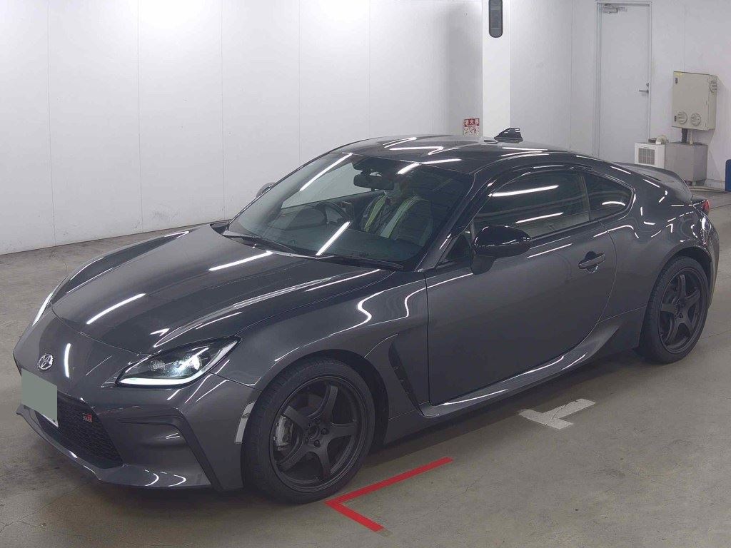 2025 TOYOTA GR86 SZ photo 4