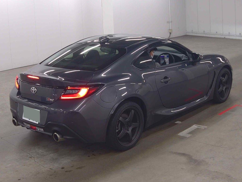 2025 TOYOTA GR86 SZ photo 5