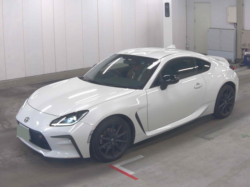 2022 TOYOTA GR86 RZ photo 4