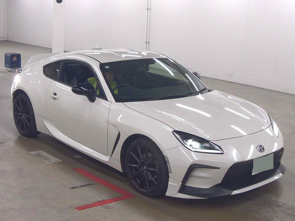 2022 TOYOTA GR86 RZ