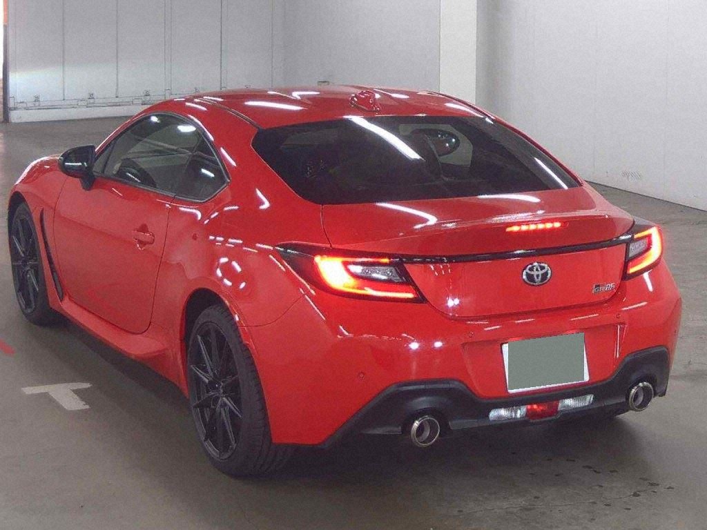 2026 TOYOTA GR86 RZ photo 2