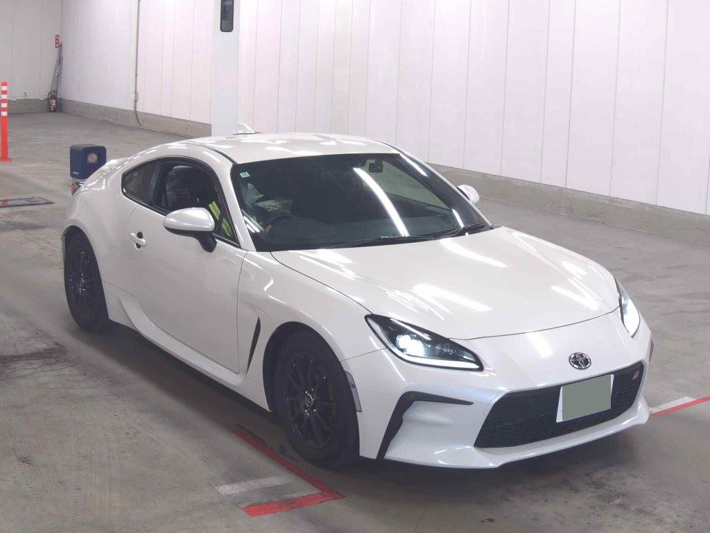 2024 TOYOTA GR86 RC