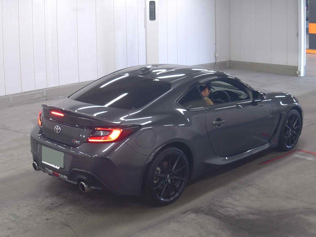 2023 TOYOTA GR86 RZ photo 5