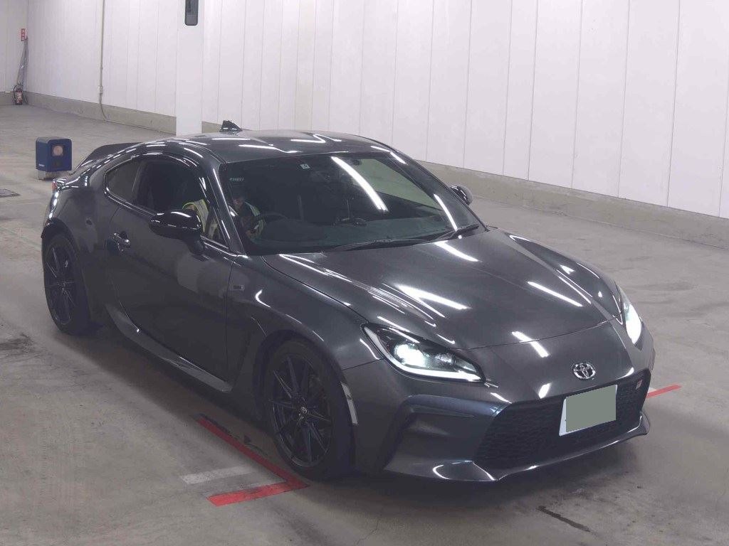 2023 TOYOTA GR86 RZ
