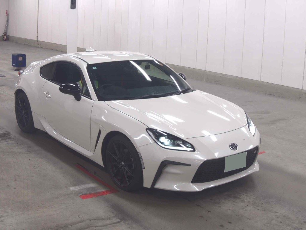 2025 TOYOTA GR86 RZ