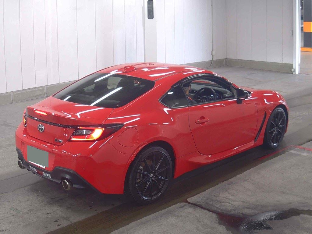 2022 TOYOTA GR86 RZ photo 5