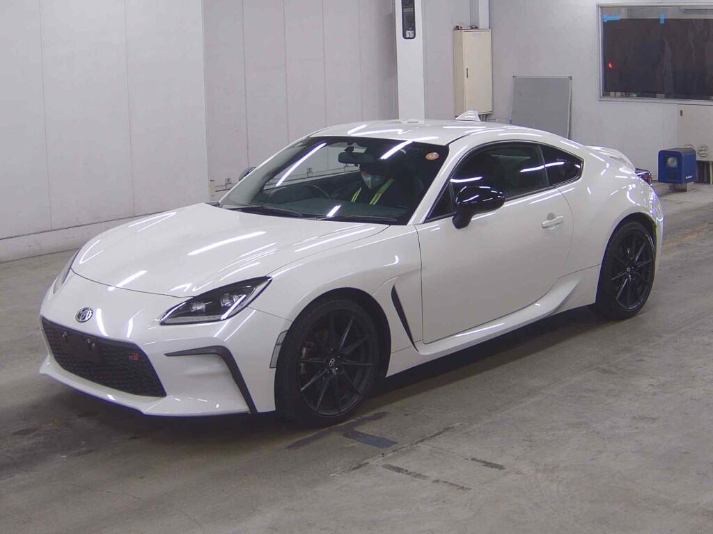 2021 TOYOTA GR86 RZ photo 4